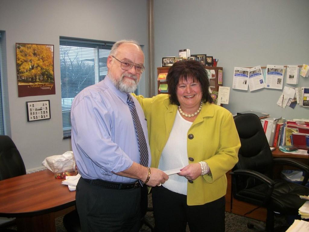 Mr. Barkley announces his retirement