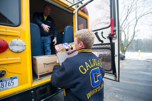 National Junior Honor Society helps get food to local families for the holidays