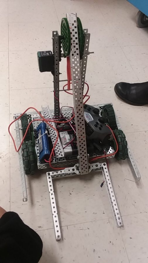 The 8th grade teams robot