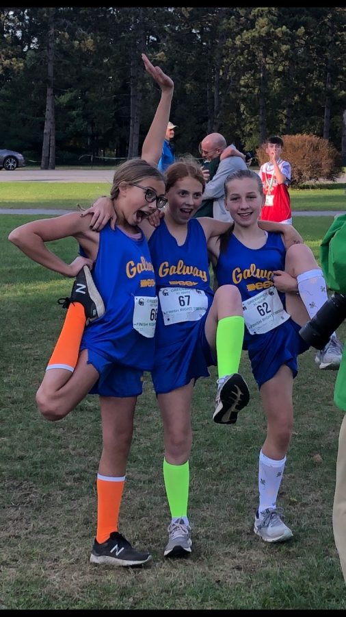 Lydia Randall, Colleen Thorpe, and Eleanor Douglas before their Ballston Spa race