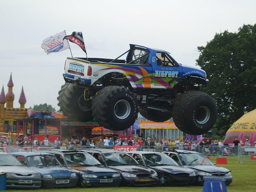 Video Game Review: Monster Jam Showdown